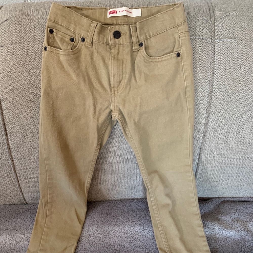 Boy Levi’s jeans
